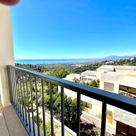 Spectacular Views - Luxury Apartment In Resort - Marbella Hills Zewnętrze zdjęcie
