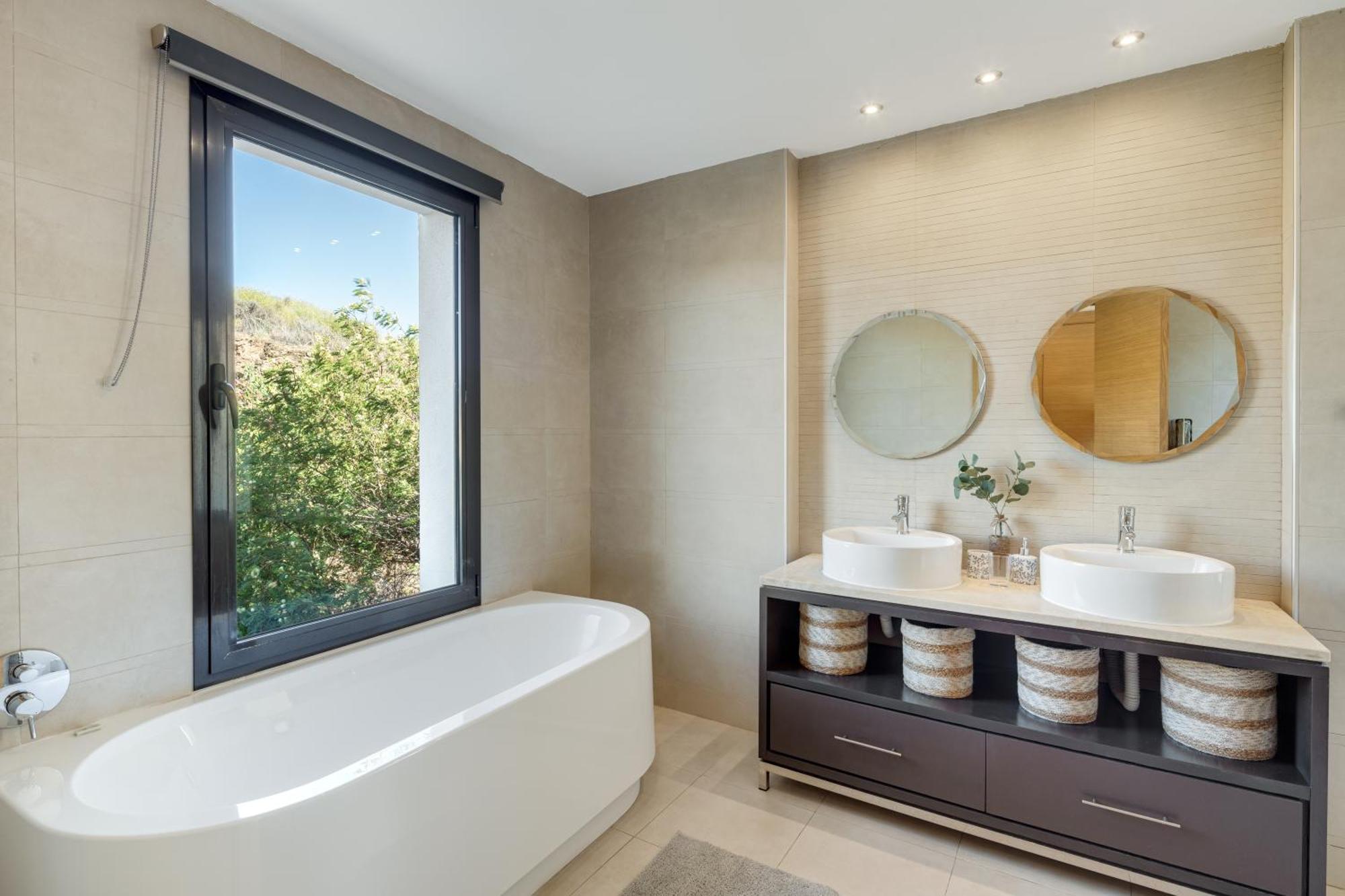 Spectacular Views - Luxury Apartment In Resort - Marbella Hills Zewnętrze zdjęcie