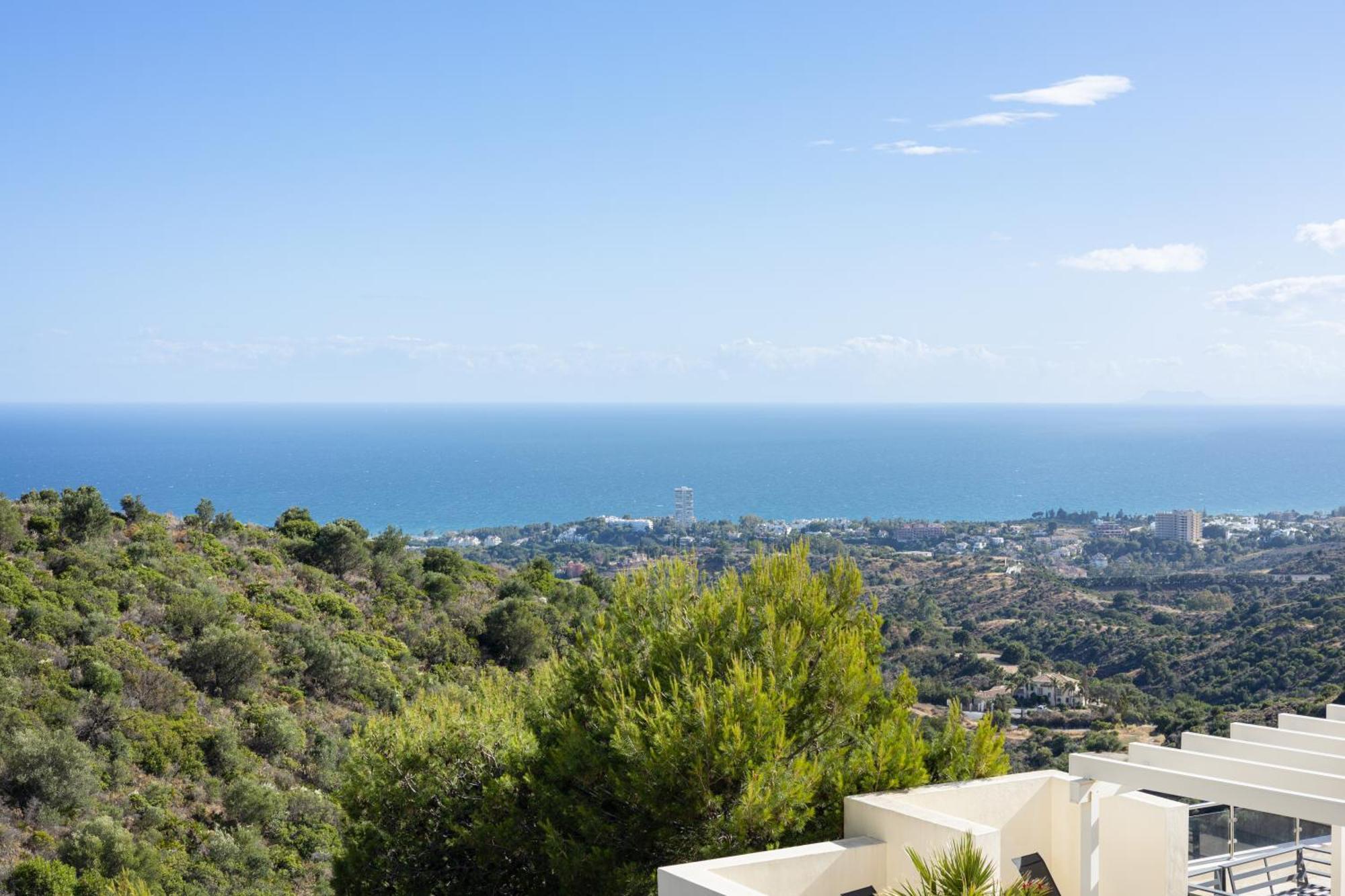 Spectacular Views - Luxury Apartment In Resort - Marbella Hills Zewnętrze zdjęcie